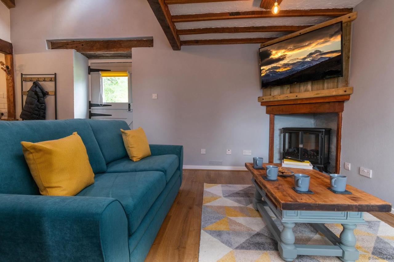 The Barn At Geufron Farm - Dog Friendly - Nr Tywyn Villa Bryn-crug Eksteriør billede